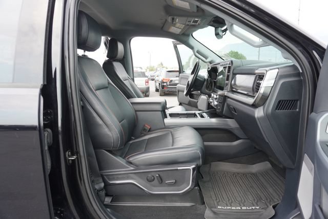 Used 2024 Ford F250 Lariat w/ Sport Appearance Package AWD/4WD image 23