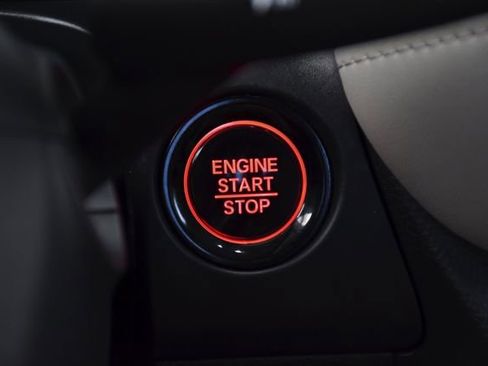 Used 2023 Honda HR-V LX image 18