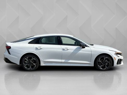 New 2026 Kia K5 GT-Line image 4
