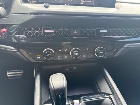 Used 2024 Honda Accord Sport image 15