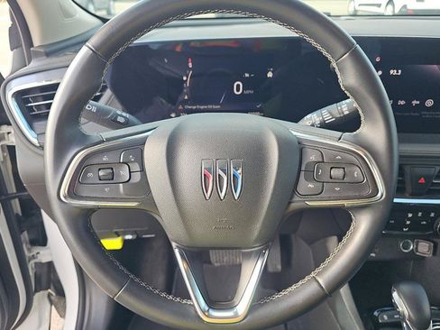 Used 2025 Buick Encore GX Preferred AWD/4WD image 8
