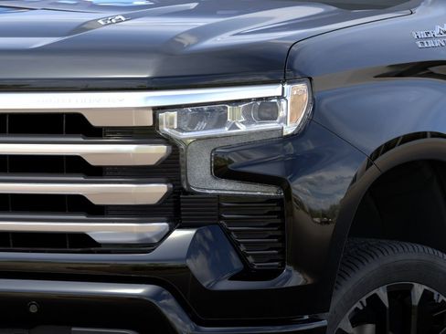 New 2026 Chevrolet Silverado 1500 High Country AWD/4WD image 34