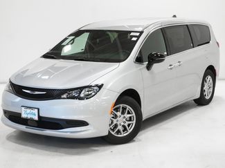 New 2026 Chrysler Voyager LX video 2