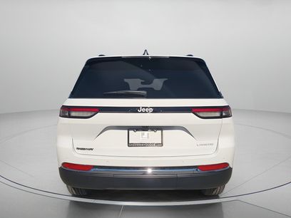 New 2025 Jeep Grand Cherokee Laredo X