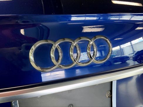 Used 2025 Audi Q5 2.0T Premium Plus w/ Premium Plus Package image 7