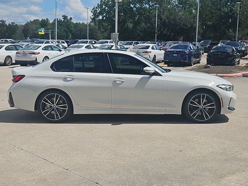 Certified 2023 BMW 330i Sedan w/ M Sport Package RWD image 4
