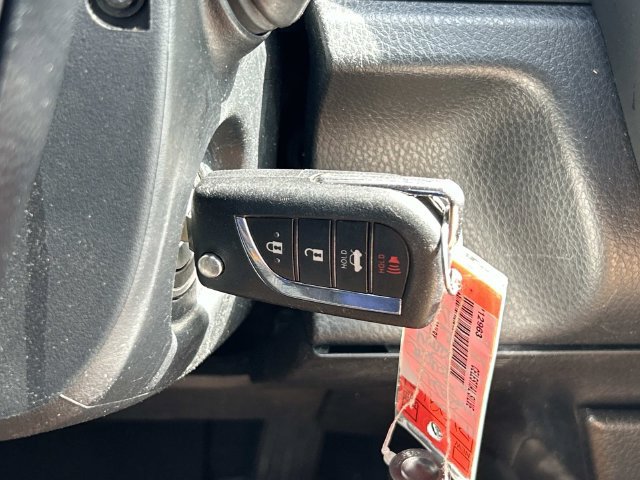 Used 2024 Toyota Camry SE FWD image 23