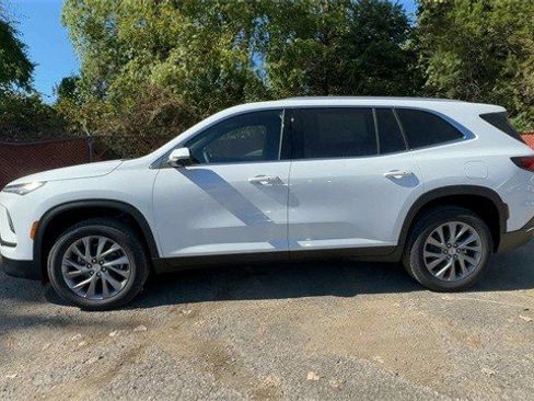 New 2026 Buick Enclave Preferred w/ Power Package image 5