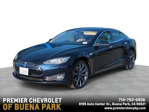 Used 2013 Tesla Model S Performance image 1