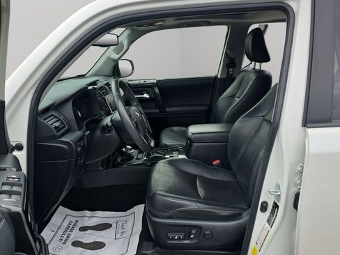 Used 2021 Toyota 4Runner Nightshade image 11