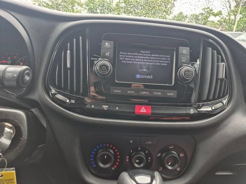 Used 2019 RAM ProMaster City Tradesman FWD image 18