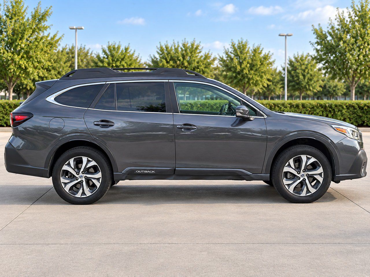 Used 2022 Subaru Outback Limited XT AWD/4WD image 5