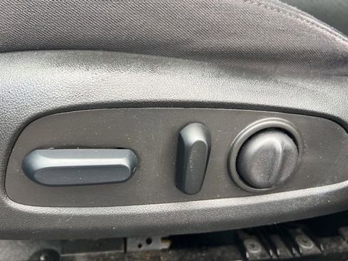 Used 2023 Chevrolet Malibu LT image 27