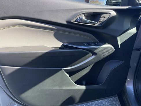 New 2026 Chevrolet Trax ACTIV w/ Sunroof Package image 13