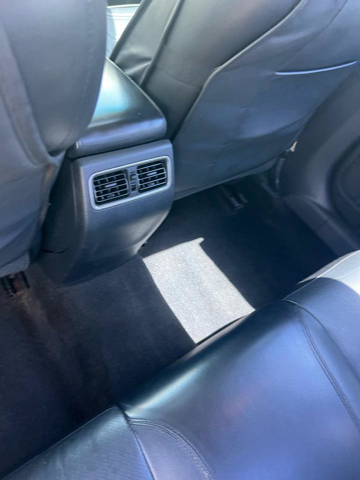 Used 2013 Nissan Altima 2.5 SL w/ Technology Pkg FWD image 10
