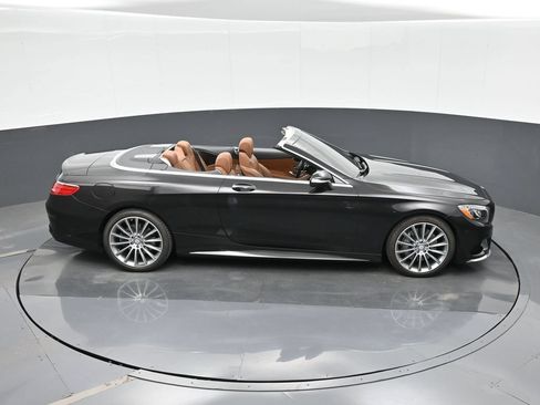 Used 2017 Mercedes-Benz S 550 Cabriolet image 31