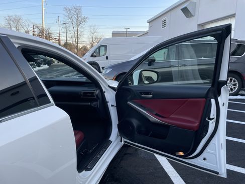 Used 2018 Lexus IS 350 F Sport w/ F Sport Package image 17