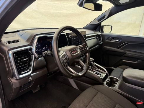 Used 2024 GMC Canyon Elevation w/ Convenience Package RWD image 28