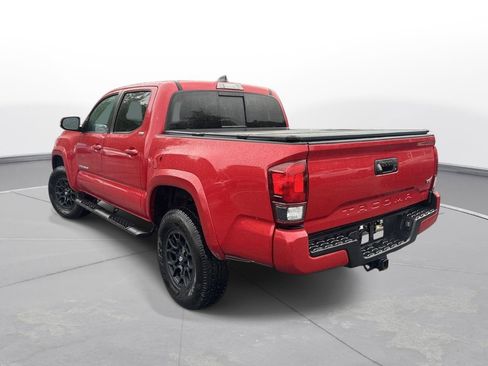 Certified 2022 Toyota Tacoma SR5 RWD image 8