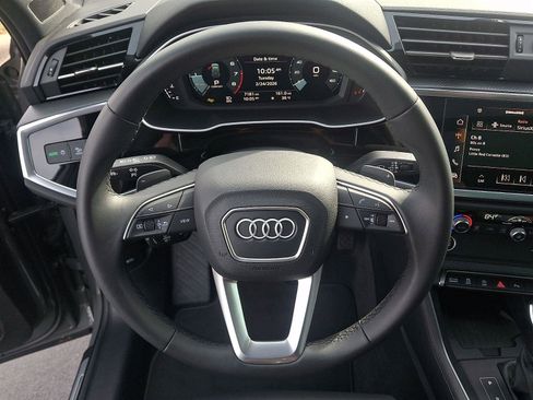Used 2025 Audi Q3 2.0T Premium w/ Convenience Package image 19