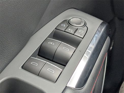 New 2026 Chevrolet Traverse RS image 22