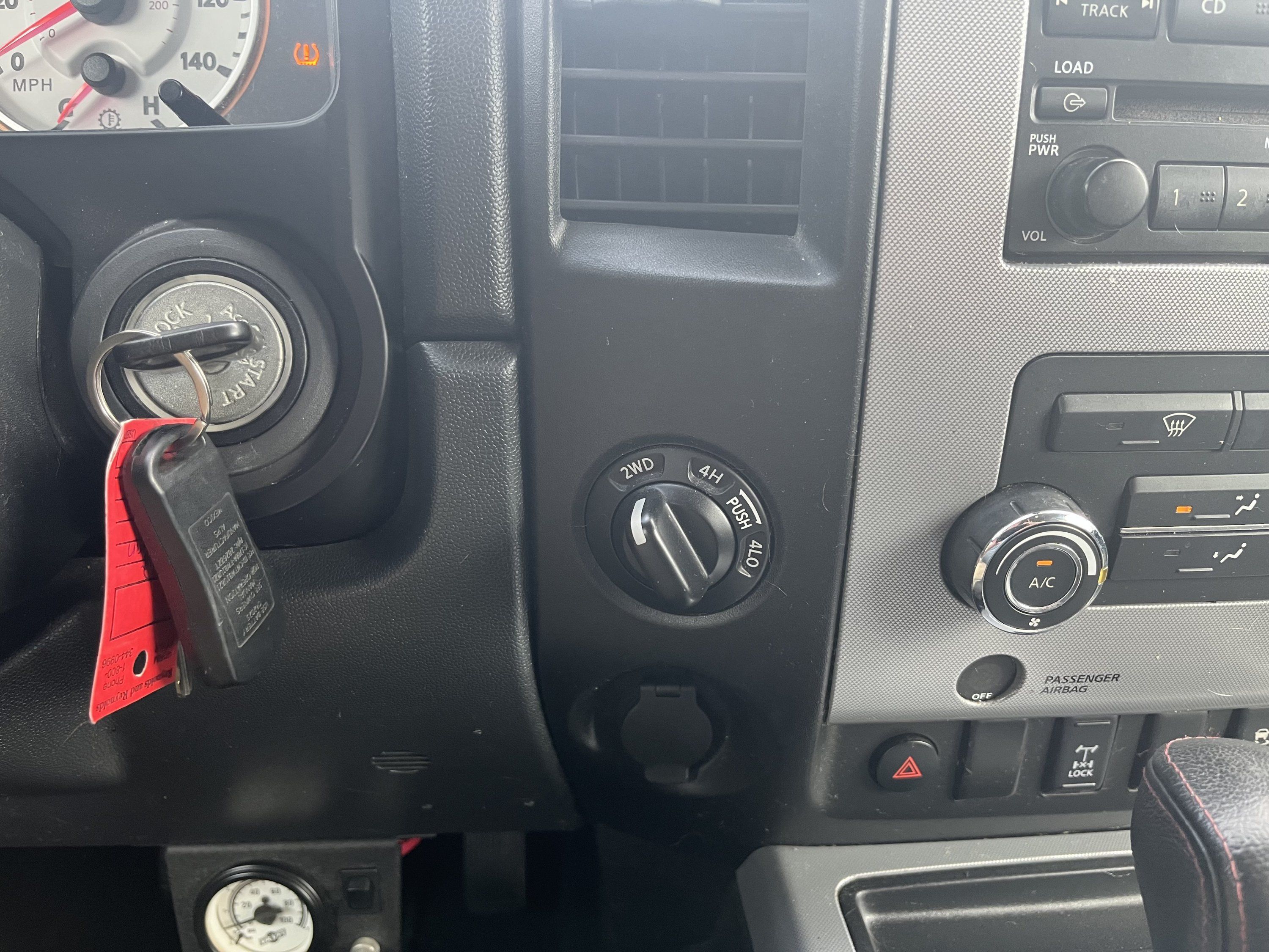 Used 2012 Nissan Titan PRO-4X AWD/4WD image 15