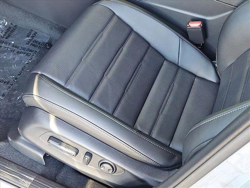 New 2026 Honda CR-V EX-L image 4