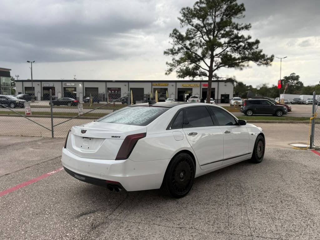 Used 2018 Cadillac CT6 Luxury RWD image 10