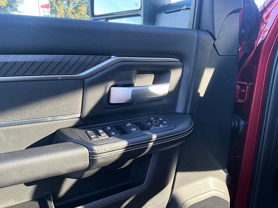 New 2027 RAM 3500 Big Horn AWD/4WD image 13