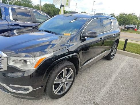 Used 2018 GMC Acadia Denali FWD image 3