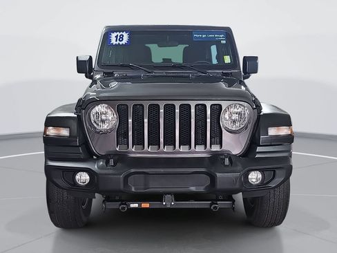 Used 2018 Jeep Wrangler Unlimited Sport S AWD/4WD image 10