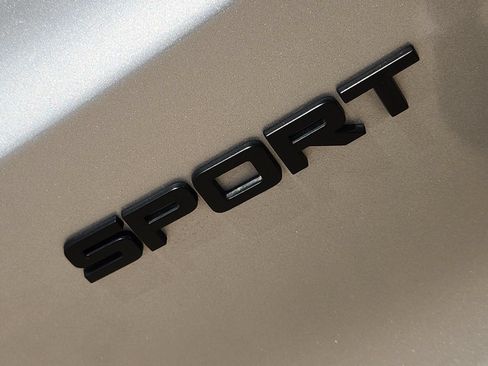 Used 2023 Honda CR-V Sport image 10