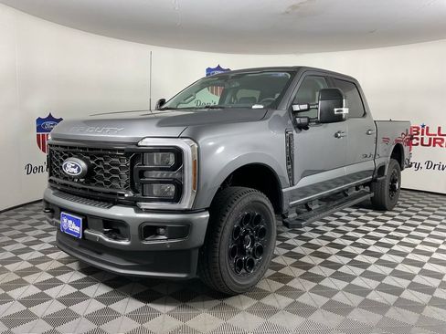 New 2027 Ford F250 Lariat w/ Black Appearance Package AWD/4WD image 7