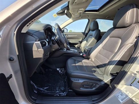 New 2025 MAZDA CX-5 AWD 2.5 S w/ Premium Plus Pkg image 7