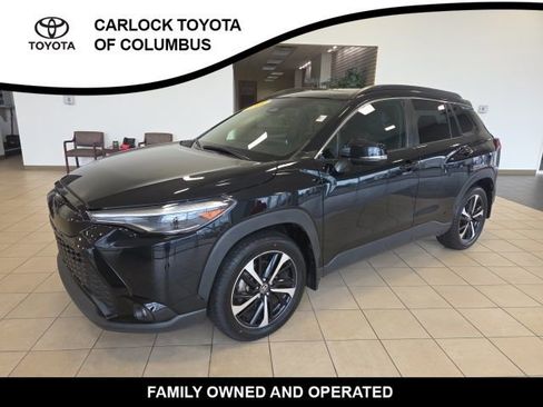 Used 2024 Toyota Corolla Cross XSE w/ Convenience Package image 3