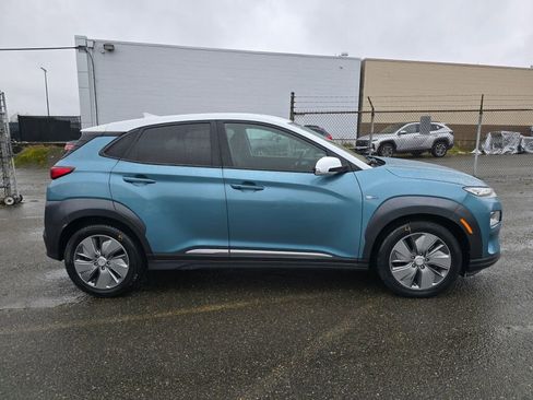 Used 2020 Hyundai Kona SEL image 2