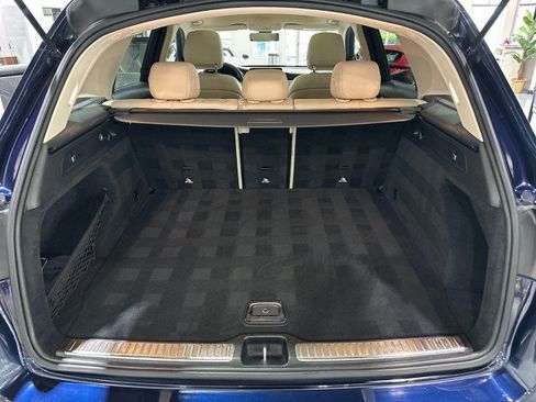 Used 2021 Mercedes-Benz GLC 300 w/ Premium Package image 33