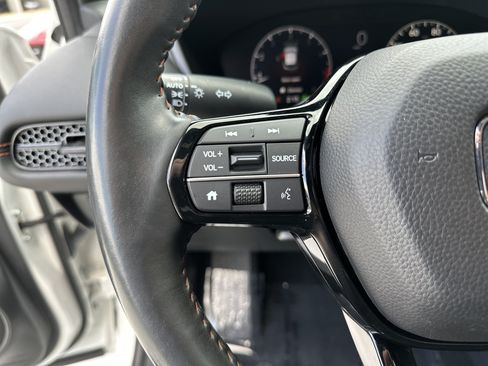 Used 2024 Honda HR-V Sport image 19