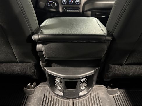 Used 2024 RAM 2500 Tradesman w/ Chrome Appearance Group image 38