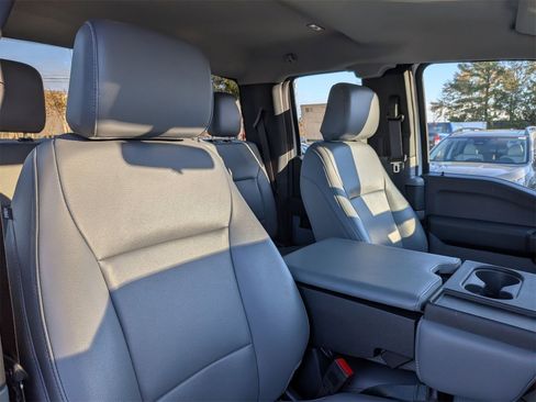 Used 2024 Ford F250 XL w/ XL Chrome Package image 36