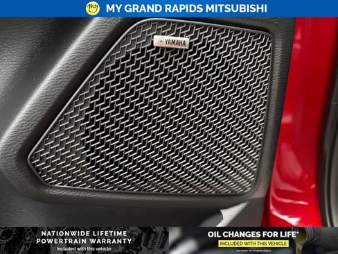 New 2026 Mitsubishi Outlander ES image 18