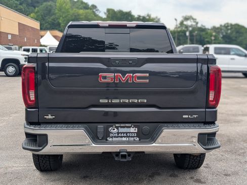Used 2022 GMC Sierra 1500 SLT w/ SLT Premium Plus Package AWD/4WD image 8