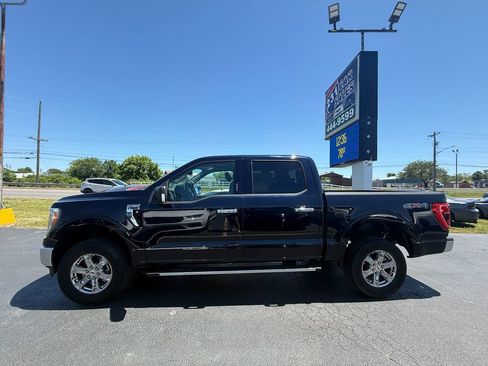 Used 2021 Ford F150 XLT w/ Equipment Group 302A High AWD/4WD image 7