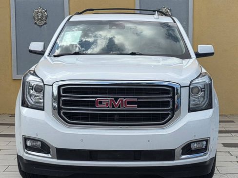 Used 2019 GMC Yukon XL SLT w/ HD Trailering Package RWD image 3