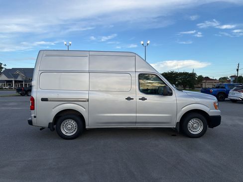 Used 2020 Nissan NV 2500 S RWD image 7