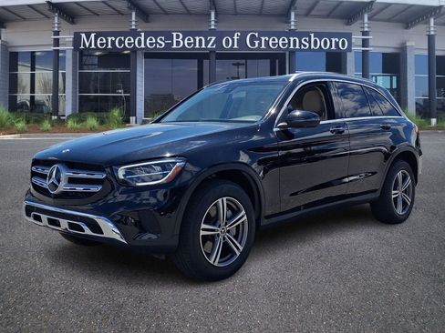 Used 2020 Mercedes-Benz GLC 300 4MATIC image 3