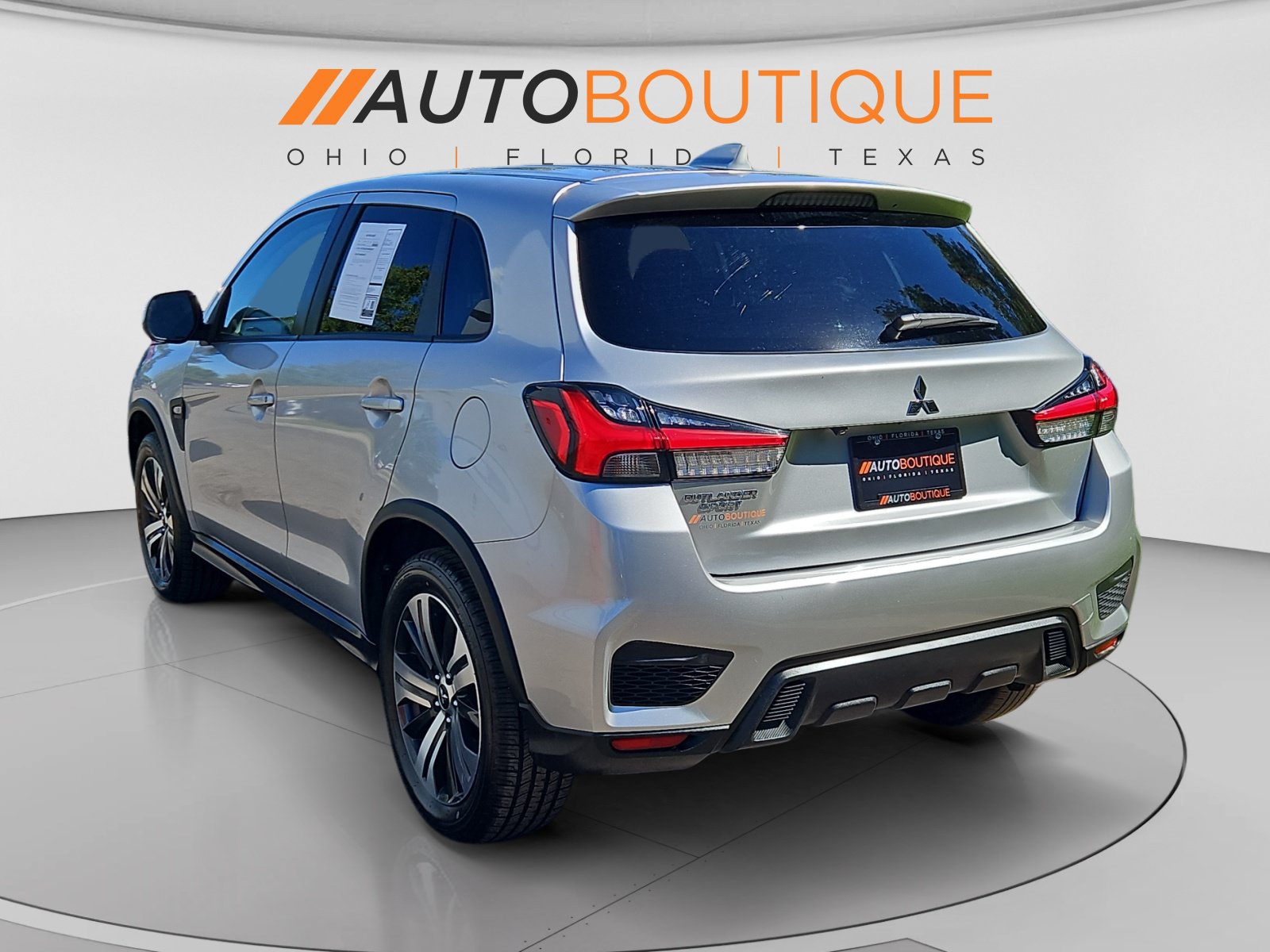 Used 2020 Mitsubishi Outlander Sport ES FWD image 3