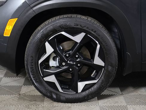Used 2025 Kia Seltos S FWD image 20