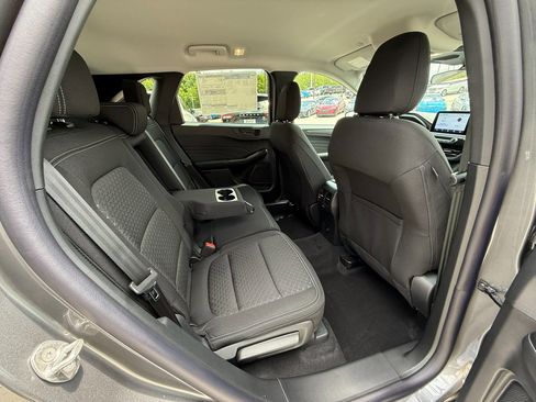 New 2025 Ford Escape Active w/ Cold Weather Package image 10