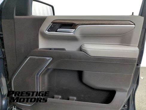 Used 2023 GMC Sierra 1500 SLE w/ Enhanced Capability Package AWD/4WD image 40